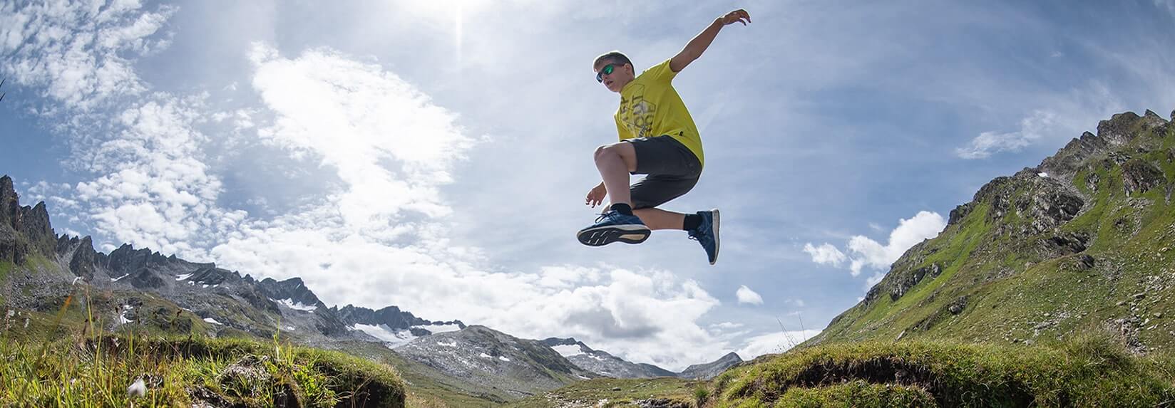 andermatt skia lps banner