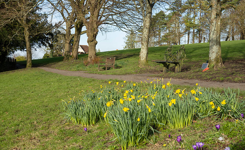 St Giles Hill	