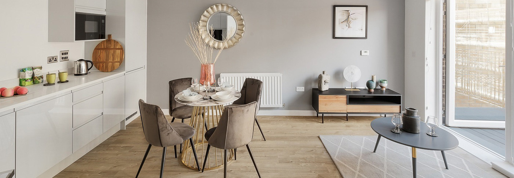 Banner interior banner 7