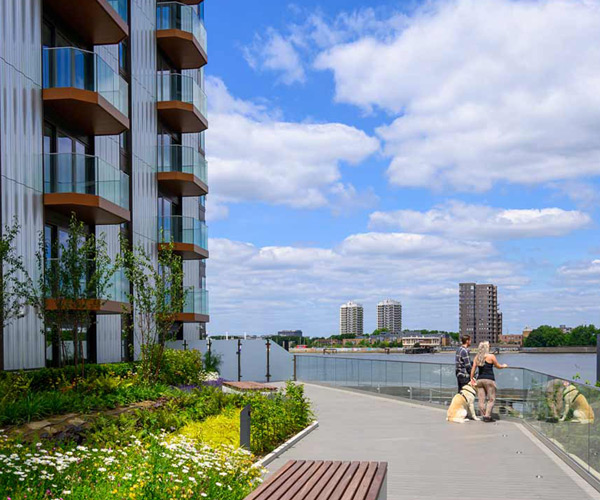 Riverside Homes By London’s Top Masterplan Developer