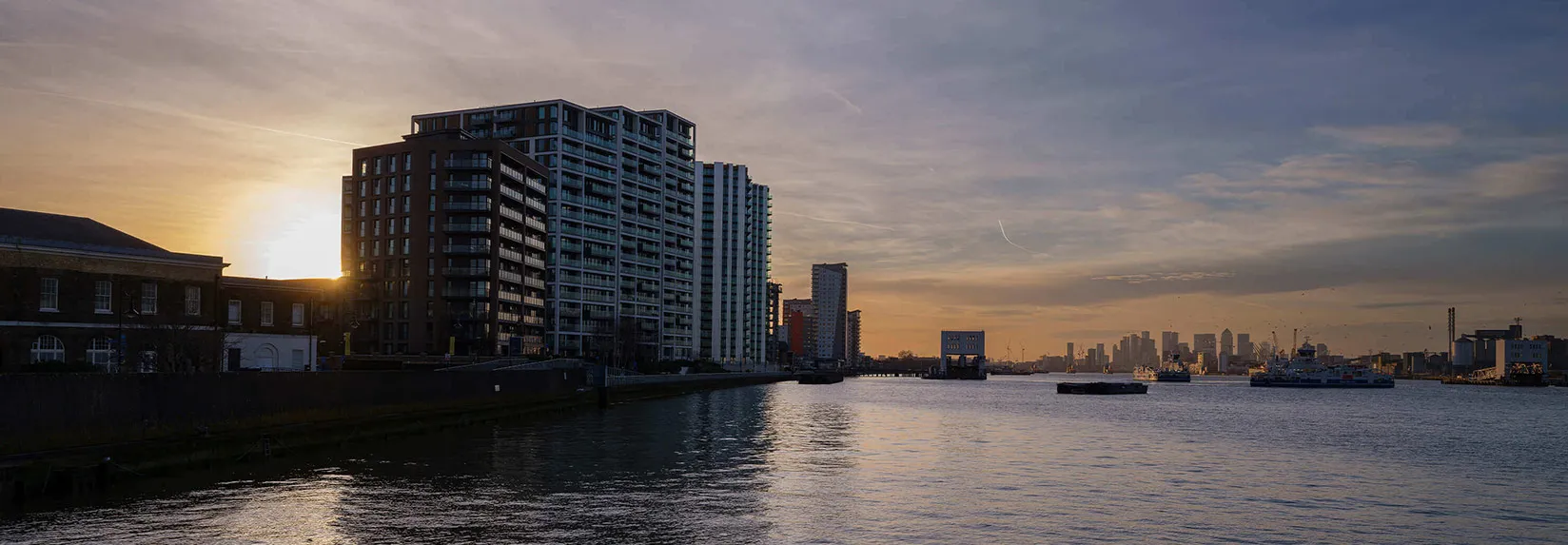 Royal Arsenal Riverside banner 4