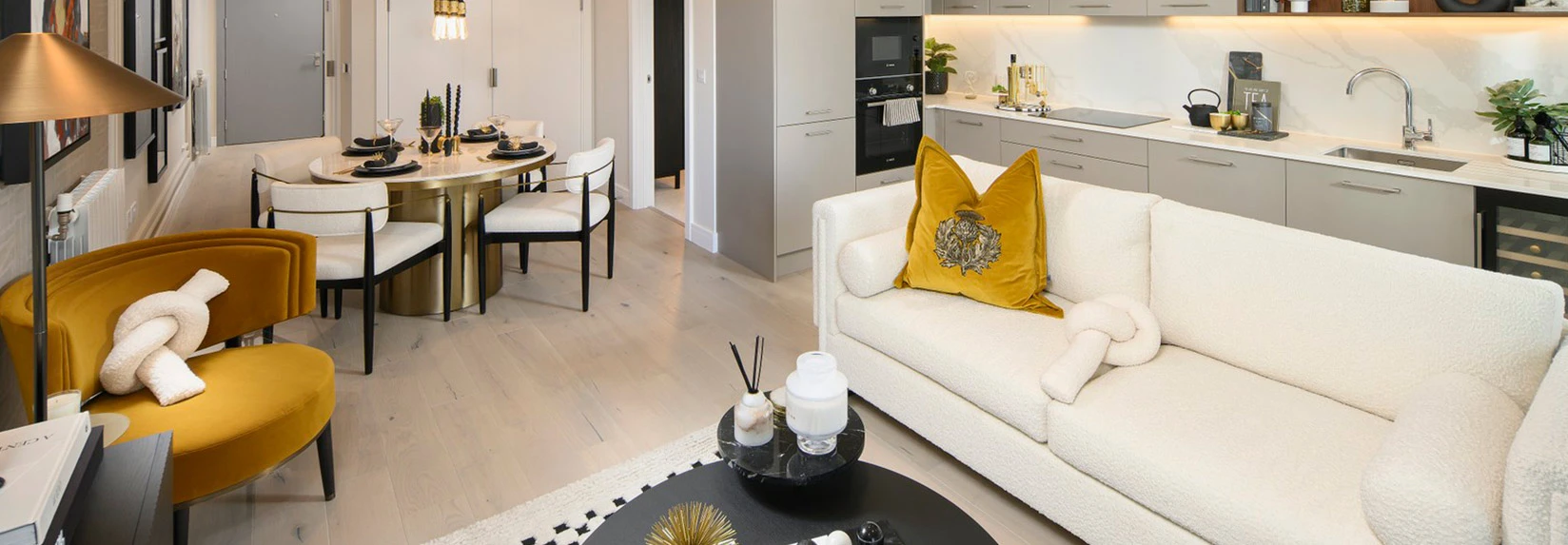 Banner Royal Arsenal Riverside banner 7