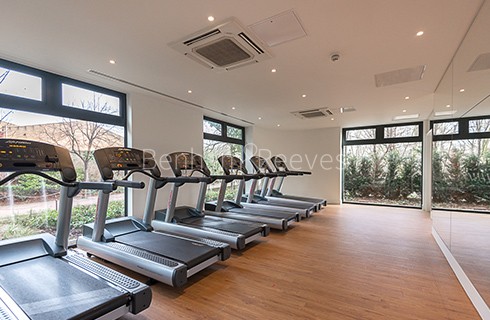 21 Wapping Lane amenities images 3