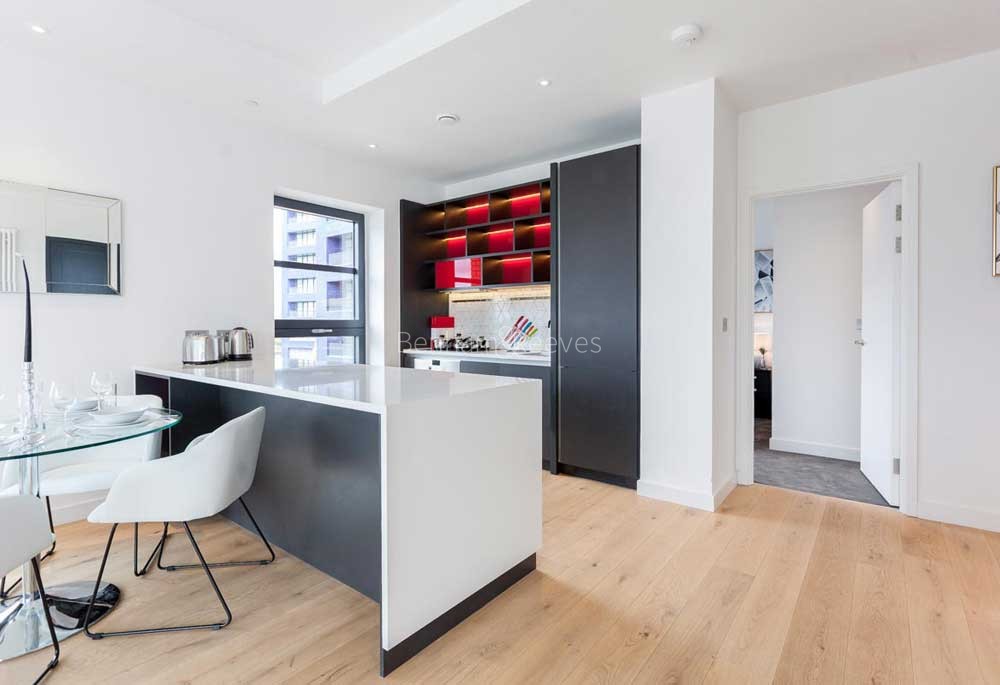 London City Island kitchen images 1