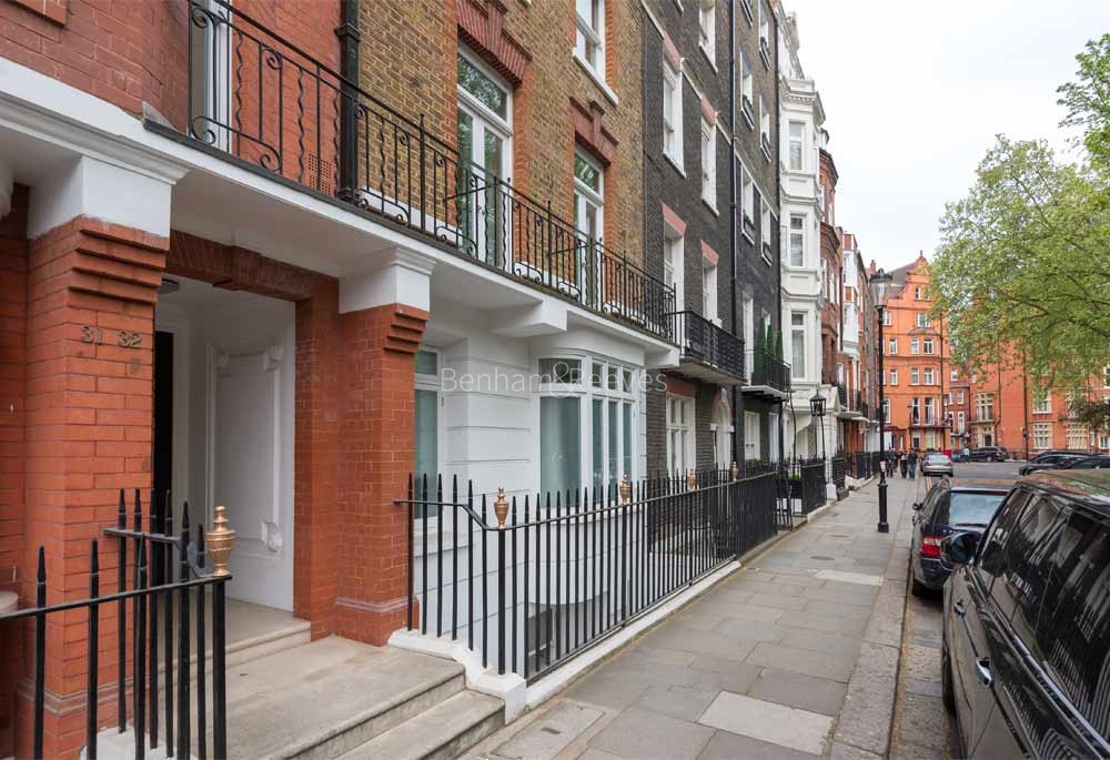 New Development to rent in Knightsbridge One Hans Crescent, SW1