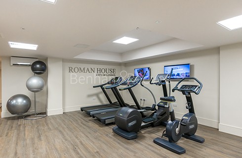 Roman House amenities images 1