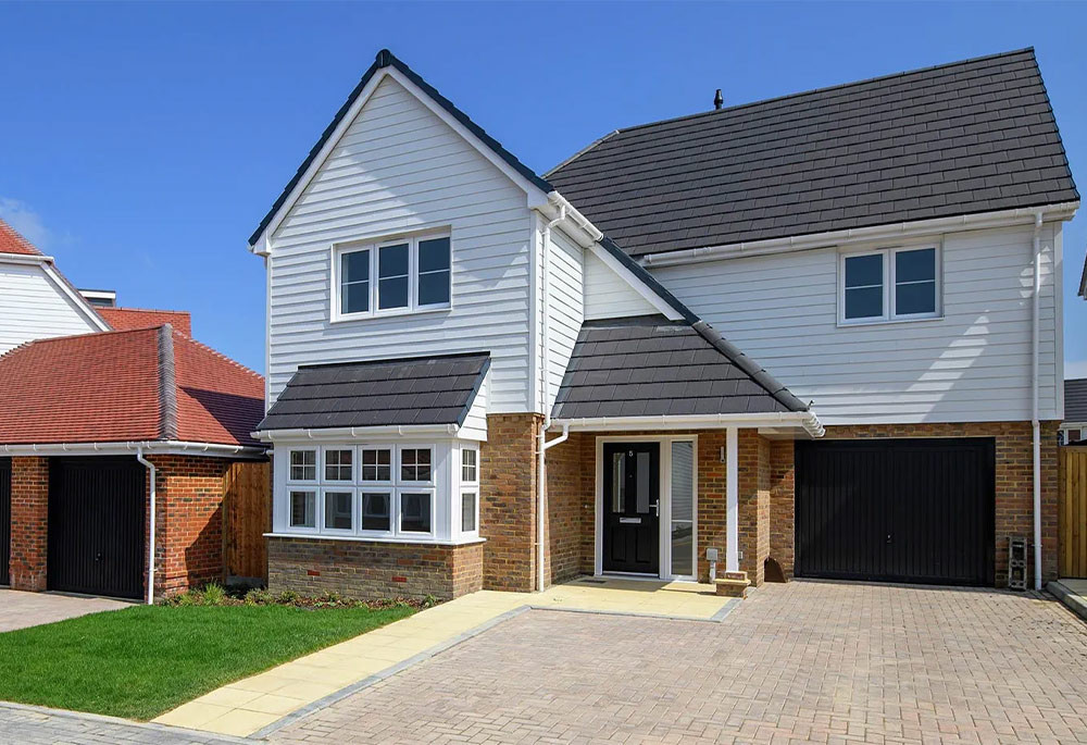 Foal Hurst Green, Tunbridge Wells, Kent, TN12 New homes for sale in London