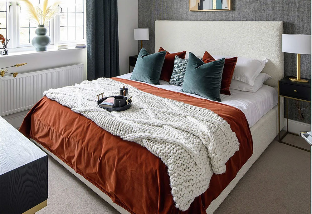 Highwood Village, Horsham, RH12 New homes for sale in UK