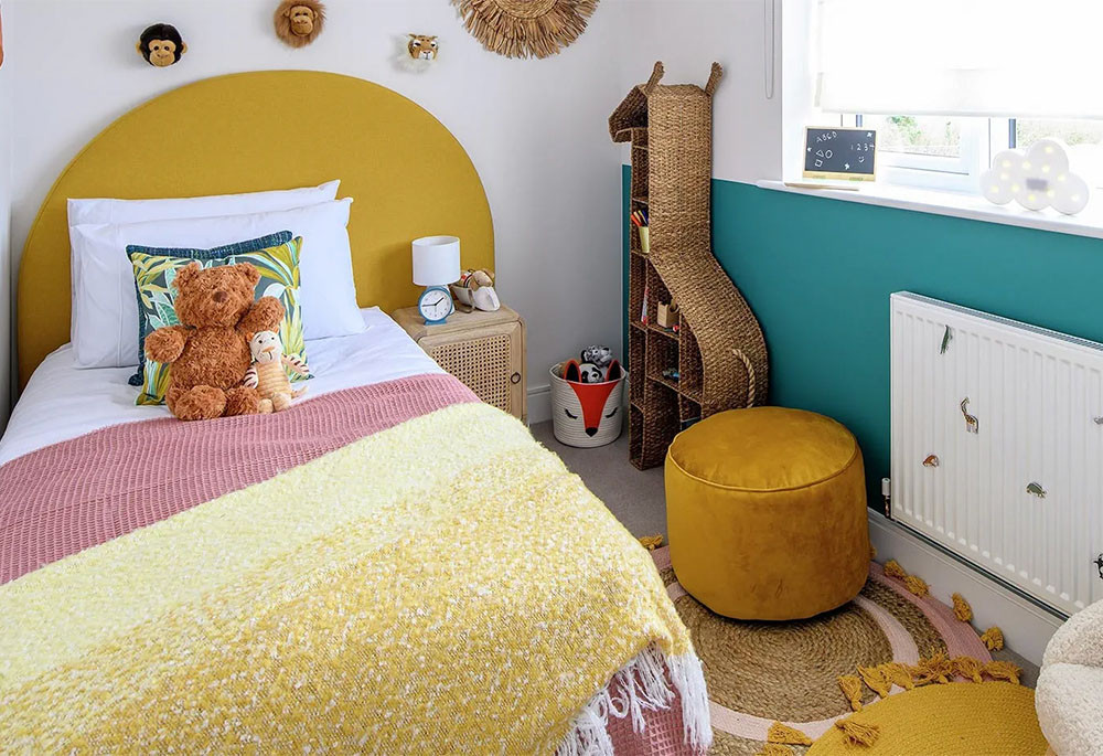 Highwood Village, Horsham, RH12 New homes for sale in UK