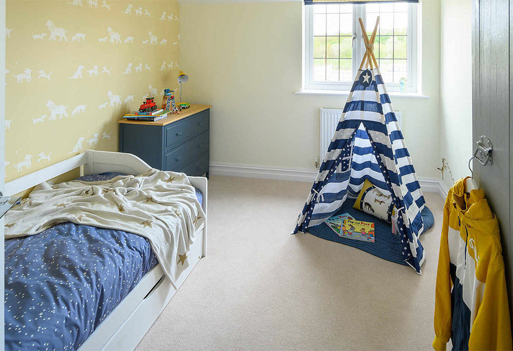 Highwood Village, Horsham, RH12 New homes for sale in UK