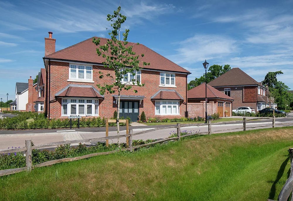 Leighwood Fields, Cranleigh, GU6 New homes for sale in UK