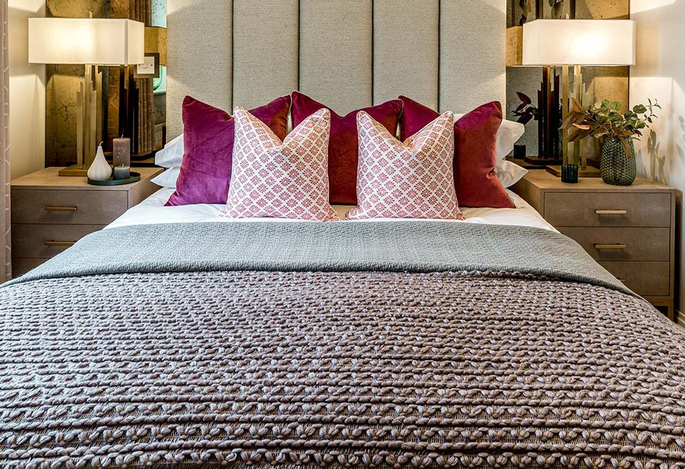 Woodhurst Park, Warfield, RG42 New homes for sale in London