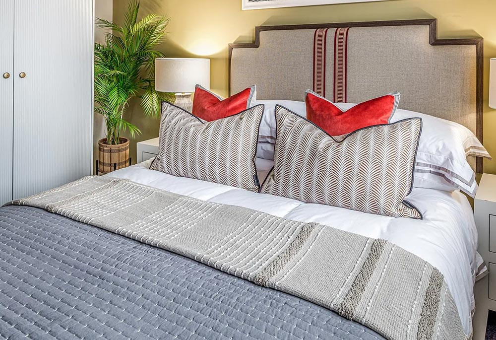 Woodhurst Park, Warfield, RG42 New homes for sale in London