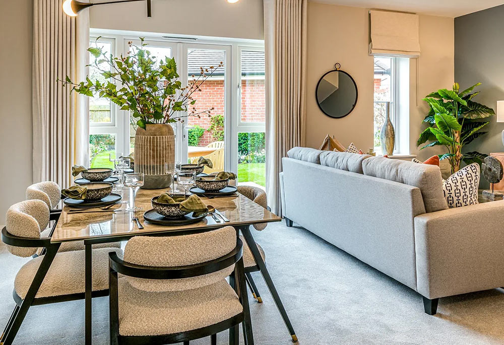Woodhurst Park, Warfield, RG42 New homes for sale in London