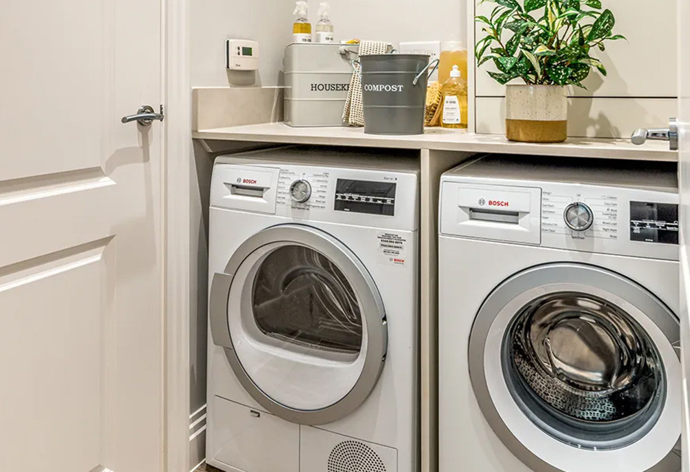 Woodhurst Park, Warfield, RG42 New homes for sale in London