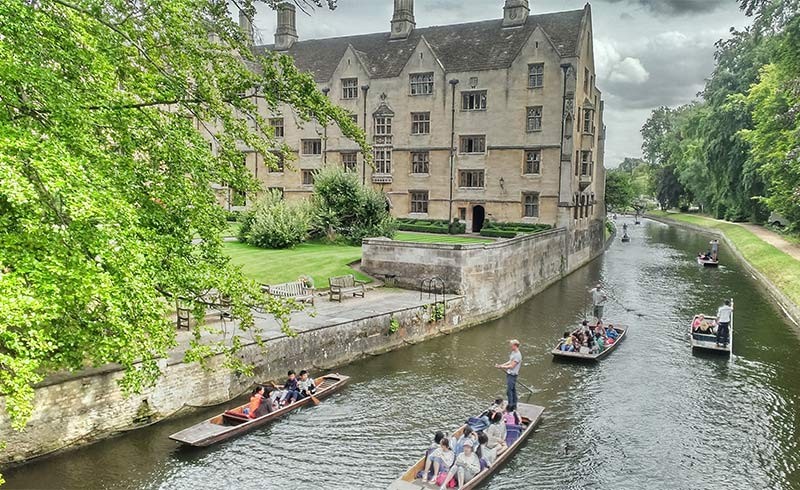 Cambridge Area Guide - Image 1