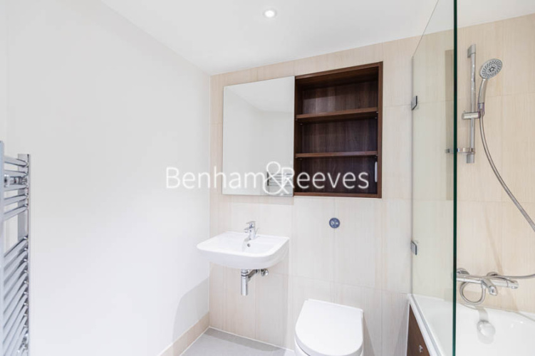 1  bedroom flat to rent in Bromyard Avenue, Acton, W3-image 4