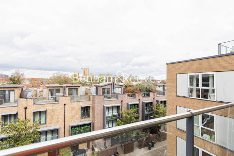 1  bedroom flat to rent in Bromyard Avenue, Acton, W3-image 5