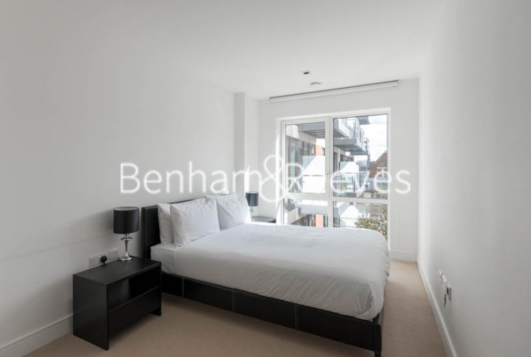 2 bedroom(s) flat to rent in Longfield Avenue, Ealing, W5-image 3