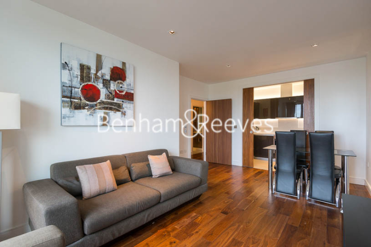 2 bedroom(s) flat to rent in Longfield Avenue, Ealing, W5-image 1