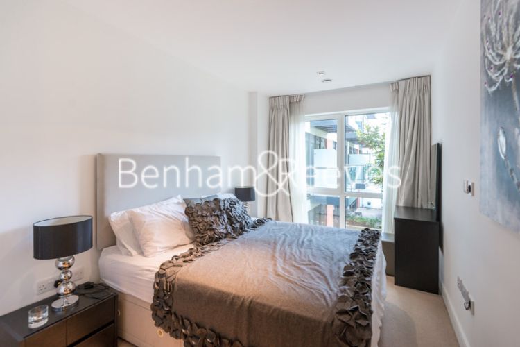 2 bedroom(s) flat to rent in Longfield Avenue, Ealing, W5-image 2