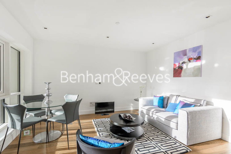 1  bedroom flat to rent in Dickens Yard, Ealing, W5-image 5