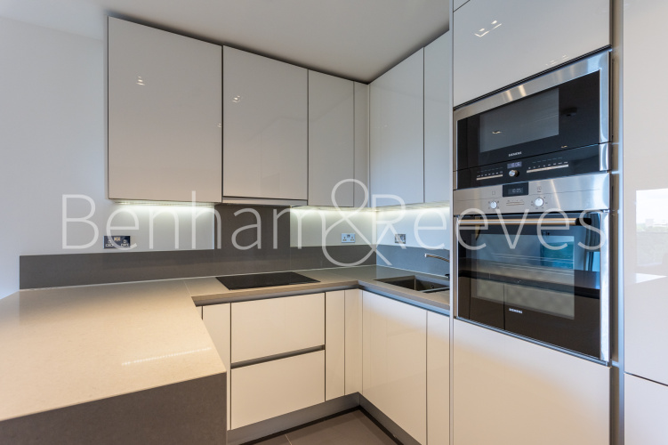 1 bedroom flat to rent in Longfield Avenue, Ealing, W5-image 2