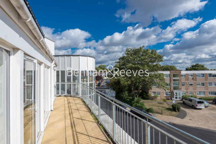 2  bedrooms flat to rent in Cambridge Road, Hanwell, W7-image 5