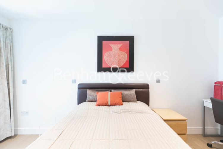 1 bedroom flat to rent in Longfield Avenue, Ealing, W5-image 8