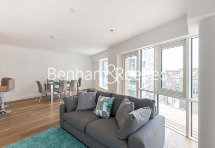 2 bedrooms flat to rent in Longfield Avenue, Ealing, W5-image 1