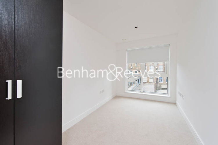 2 bedrooms flat to rent in Longfield Avenue, Ealing, W5-image 7