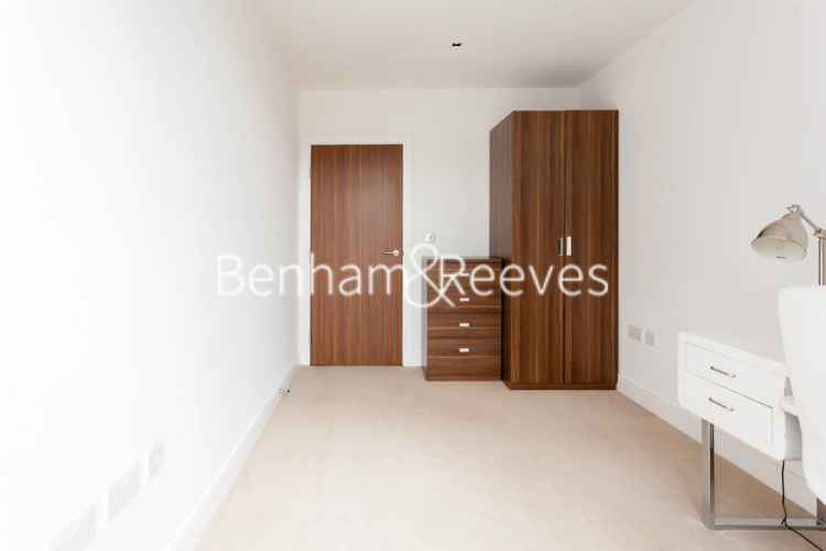 2  bedrooms flat to rent in Longfield Avenue, Ealing, W5-image 20