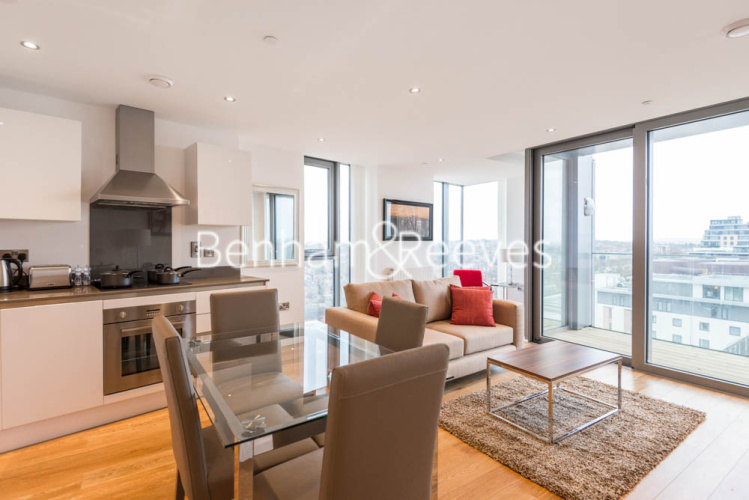 2  bedrooms flat to rent in Arc Tower, Ealing, W5-image 2
