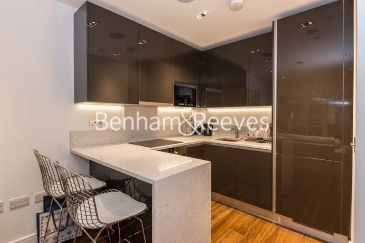 1  bedroom flat to rent in Longfield Avenue, Ealing, W5-image 2