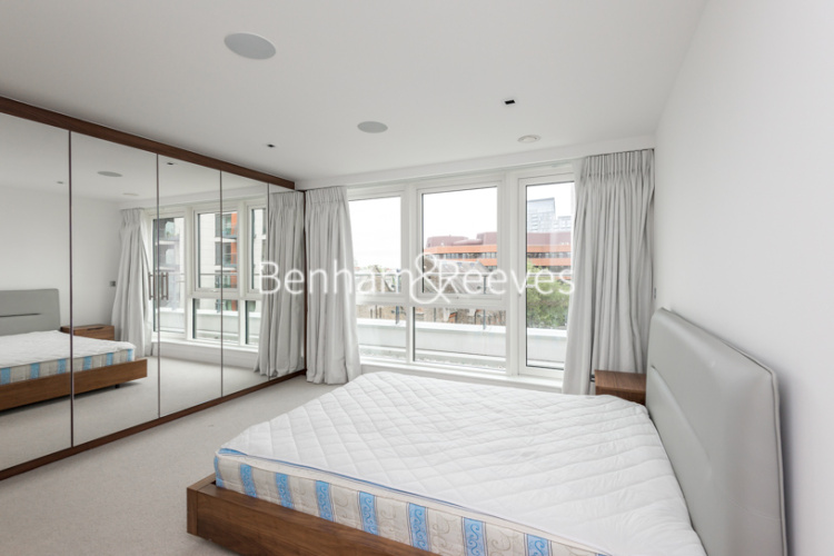 3  bedrooms flat to rent in Longfield Avenue, Ealing, W5-image 8