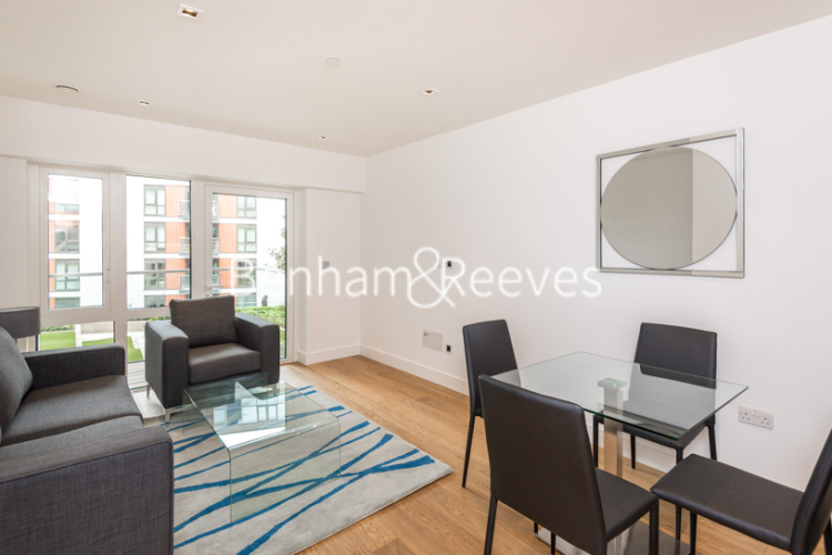 1 bedroom flat to rent in Longfield Avenue, Ealing, W5-image 3