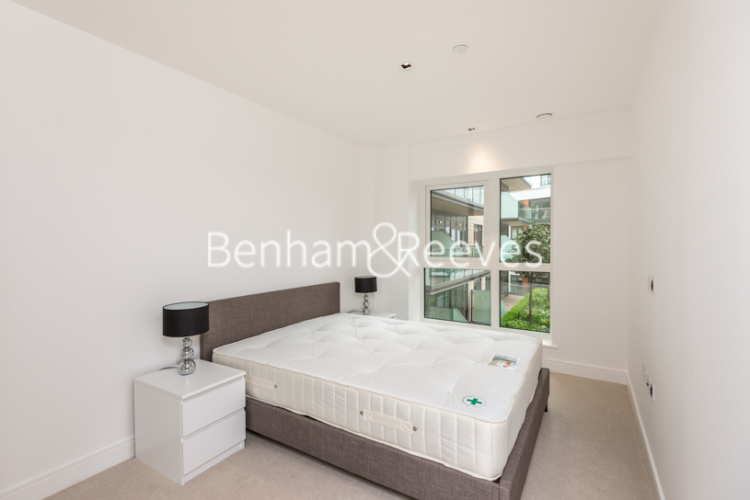 1 bedroom flat to rent in Longfield Avenue, Ealing, W5-image 4