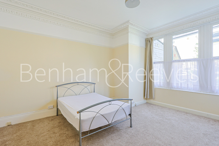 1  bedroom flat to rent in Madeley Road, Ealing, W5-image 8