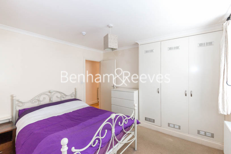 1  bedroom flat to rent in Madeley Road, Ealing, W5-image 8