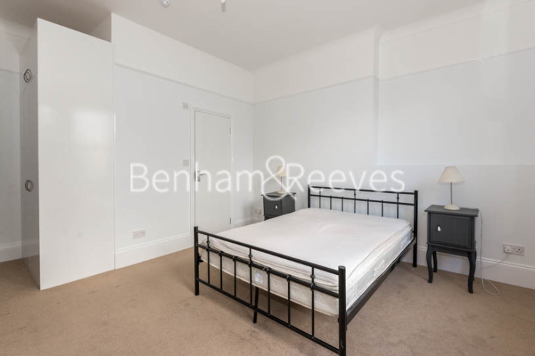 1  bedroom flat to rent in Madeley Road, Ealing, W5-image 7