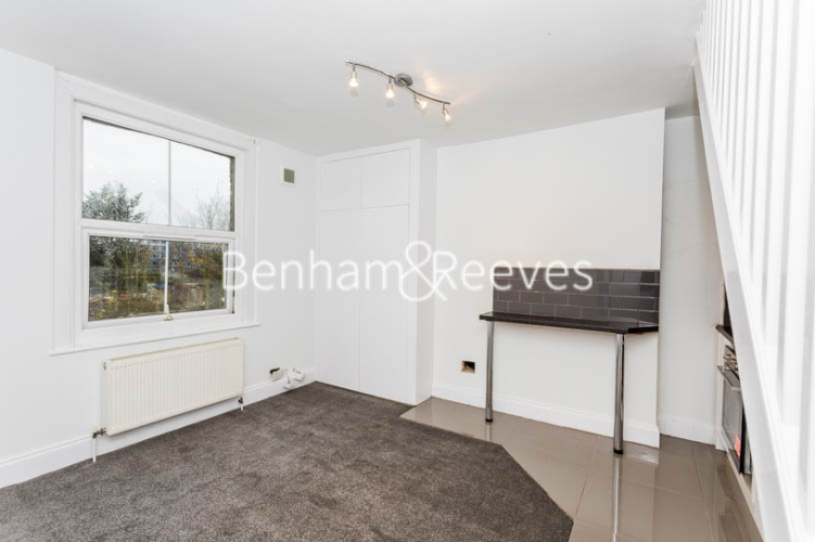 Studio flat to rent in Madeley Road, Ealing, W5-image 6