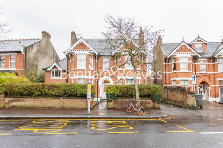 Studio flat to rent in Madeley Road, Ealing, W5-image 12