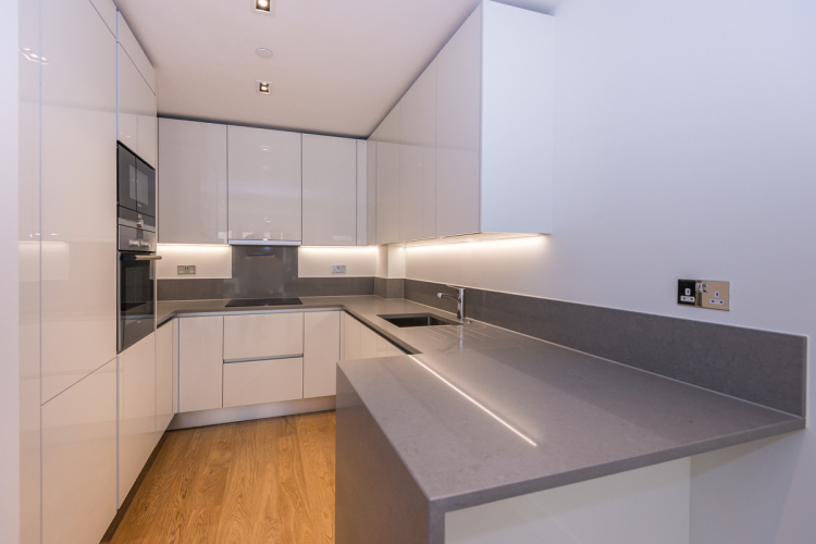 1  bedroom flat to rent in Dickens Yard, Longfield Avenue, W5-image 2