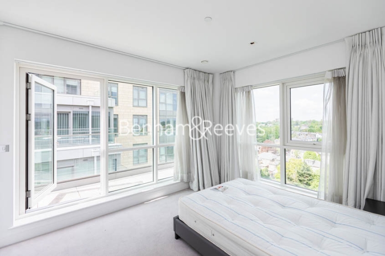 3 bedrooms flat to rent in Longfield Avenue, Ealing, W5-image 16