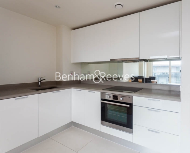 2 bedrooms flat to rent in Station Approach, Hayes, UB3-image 2
