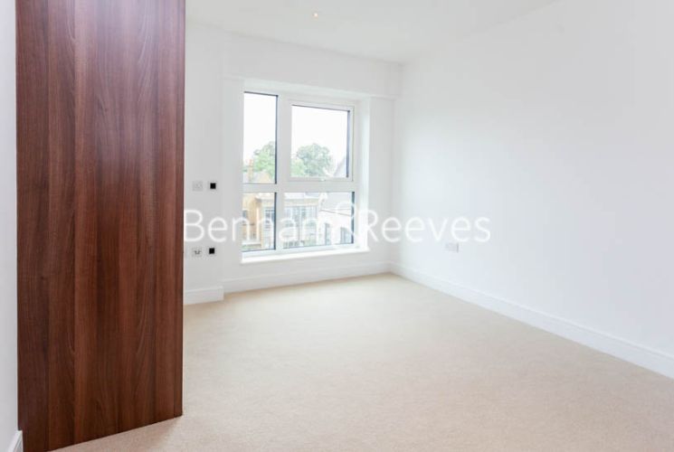 2 bedrooms flat to rent in Longfield Avenue, Ealing, W5-image 8