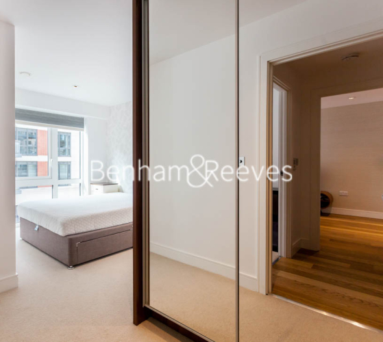 2 bedrooms flat to rent in Dickens Yard, Ealing, W5-image 12