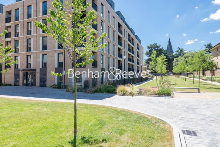 2  bedrooms flat to rent in Holman Drive, Norwood Green, UB2-image 7