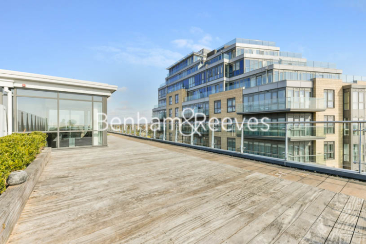 3  bedrooms flat to rent in Longfield Avenue, Ealing, W5-image 11