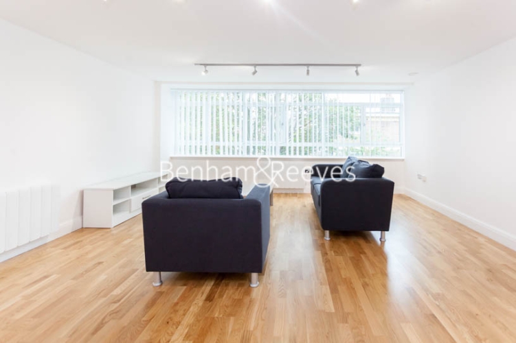 3  bedrooms flat to rent in Heathcroft, Ealing, W5-image 11